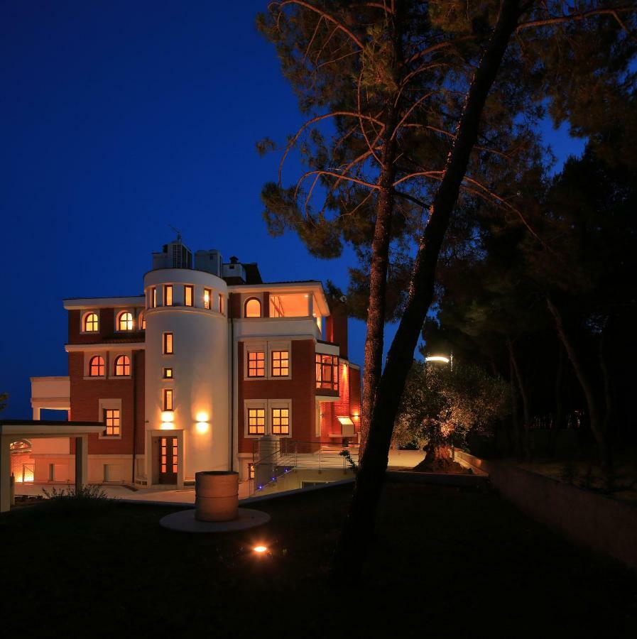 Luxury Boutique Hotel Villa Vulin Pula Exterior photo